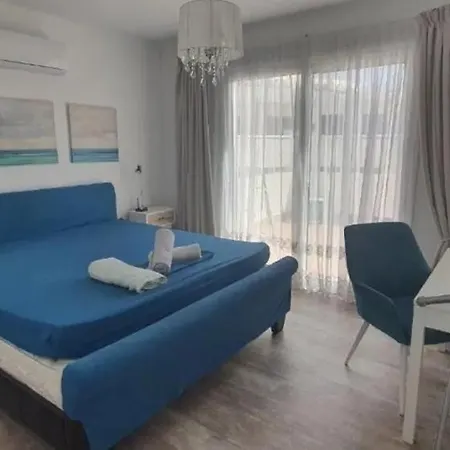For Couples Apartment Budaors