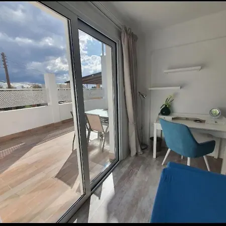 Apartment For Couples Budaors